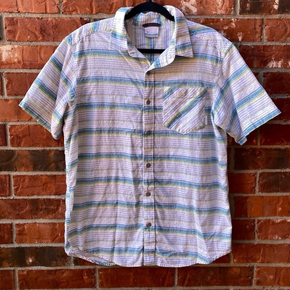 Columbia Mens Medium White Blue Stripe Collar Button Down Short Sleeve Shirt
